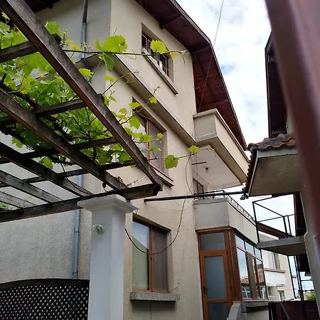 Bakyrdjieva Hоuse * Tsarevo